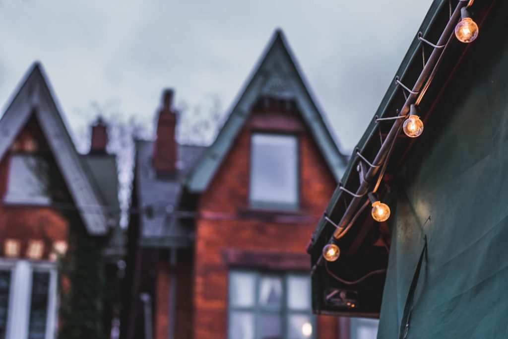 custom home wiring Toronto - North York Electricians